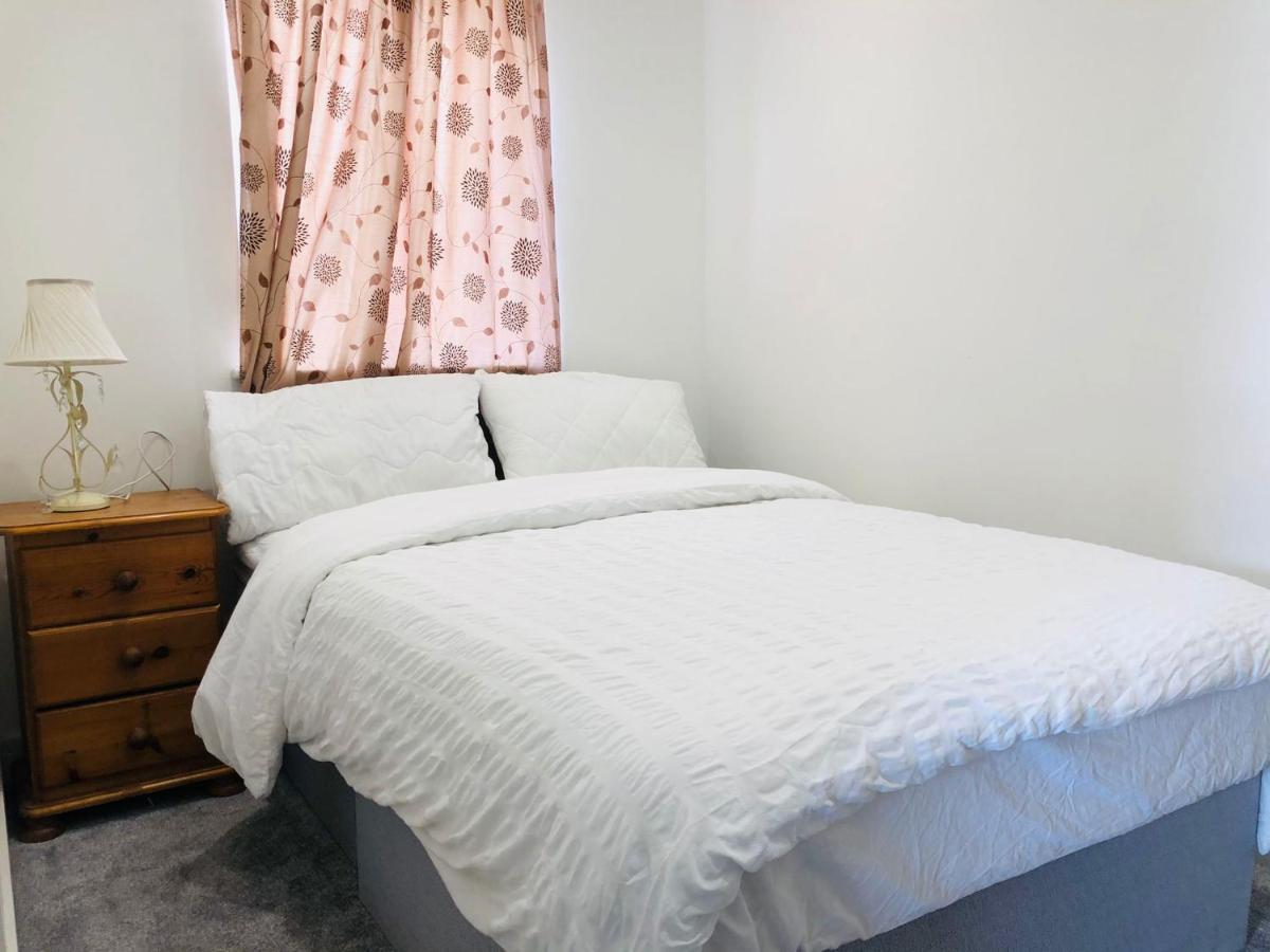לונדון Diamond Accommodation מראה חיצוני תמונה